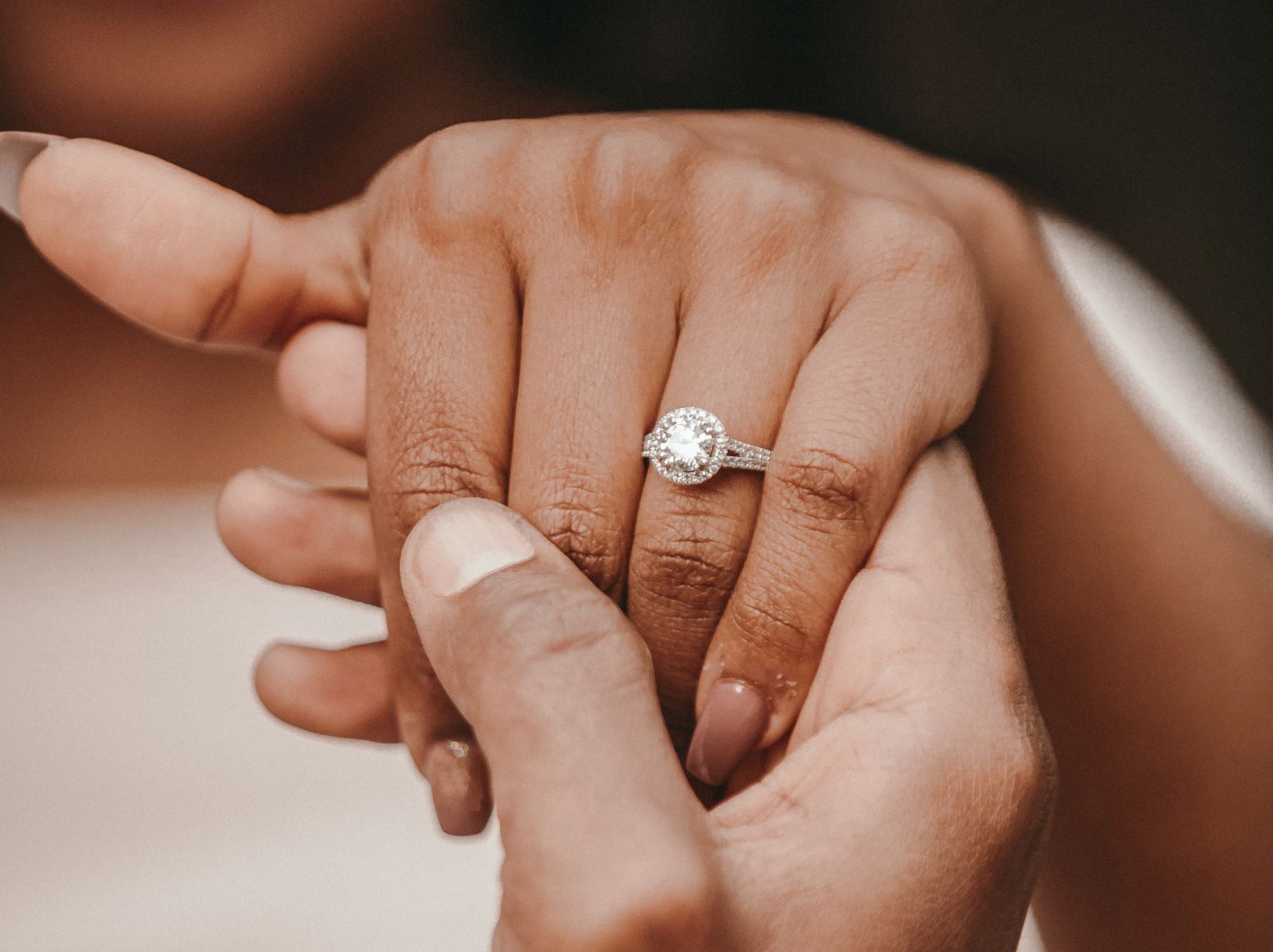 Diamonds Ring