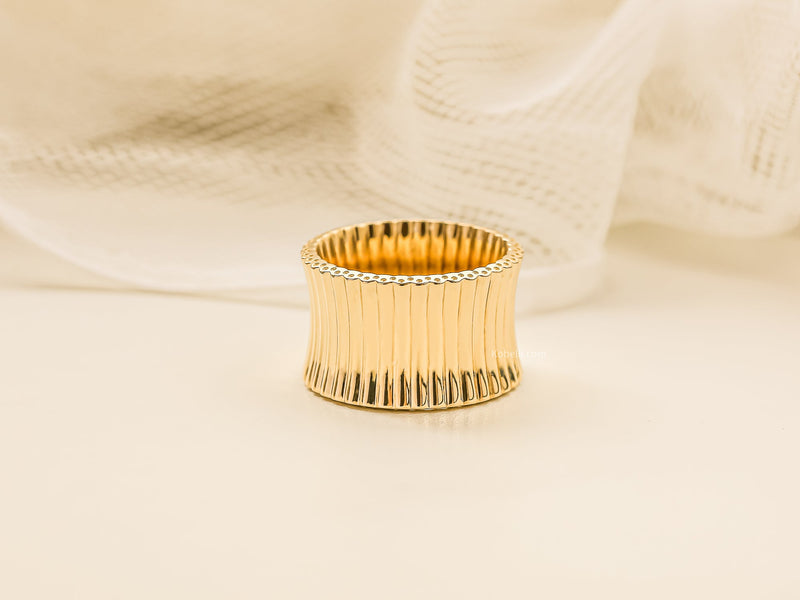 Kobelli Custom Tailored Gold Ring