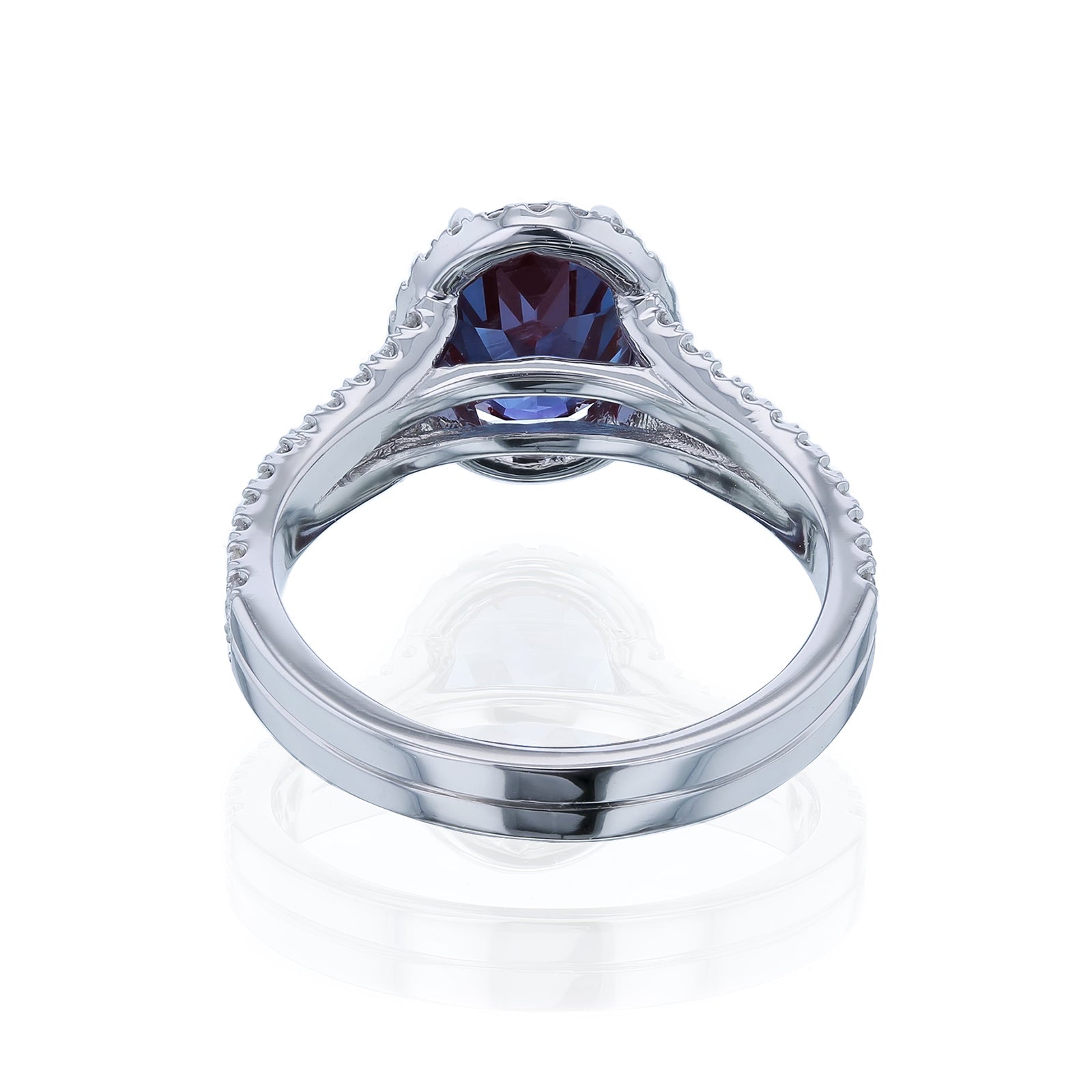 interior angle of the Kobelli Aurora Ring