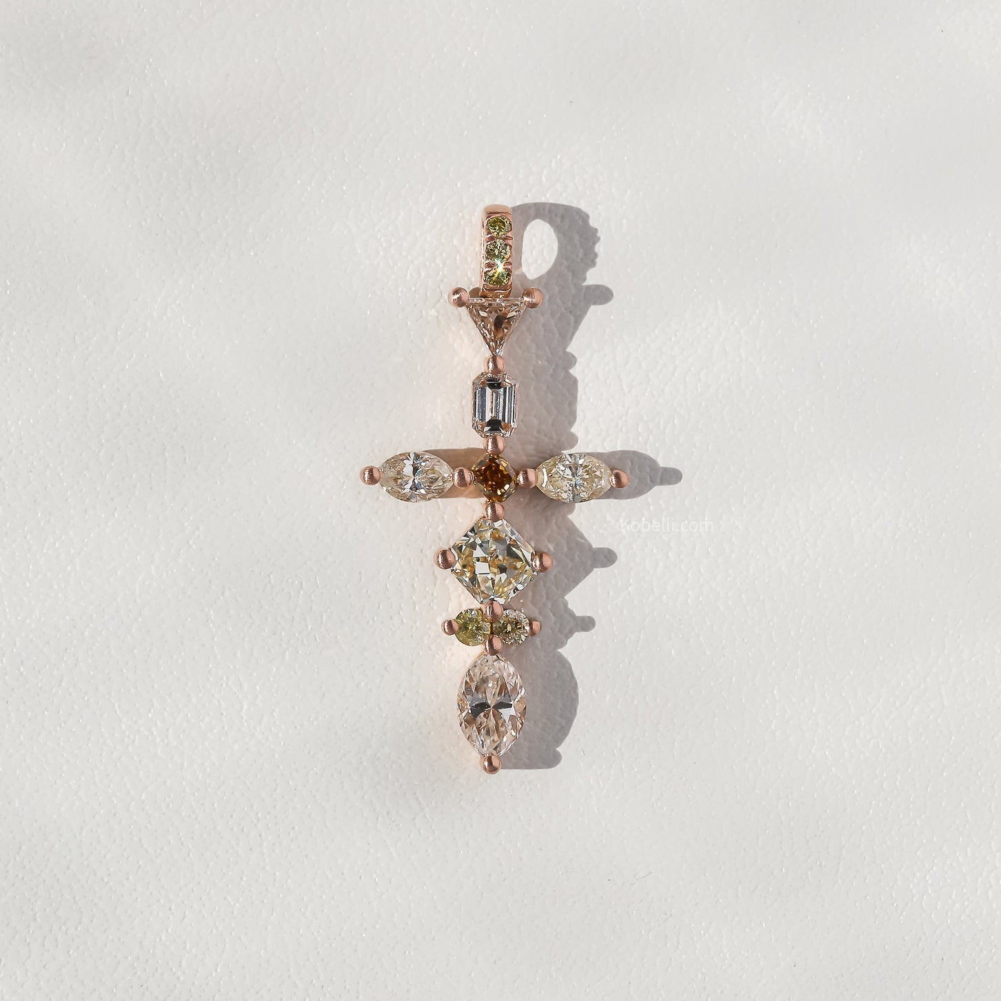 Kobelli Custom Tailored Diamond Pendant for Necklaces