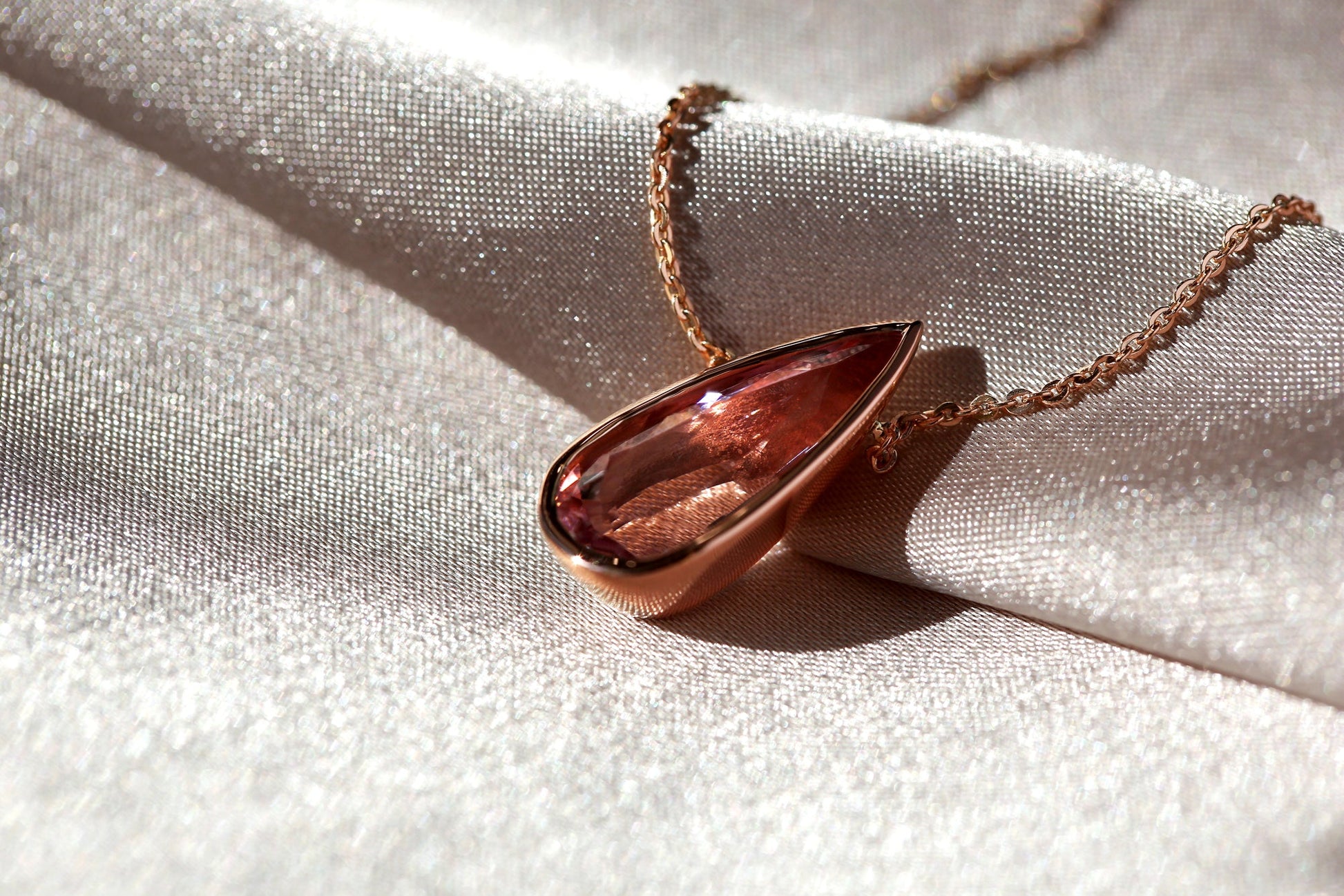 Solitaire Pear Morganite 4.35 Carat Necklace