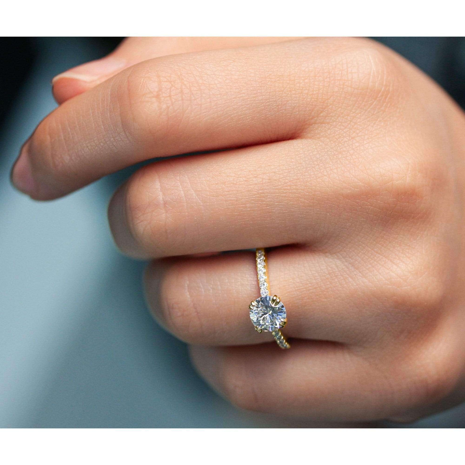 Kobelli Double-Prong 1ct Moissanite Tulip Head Ring