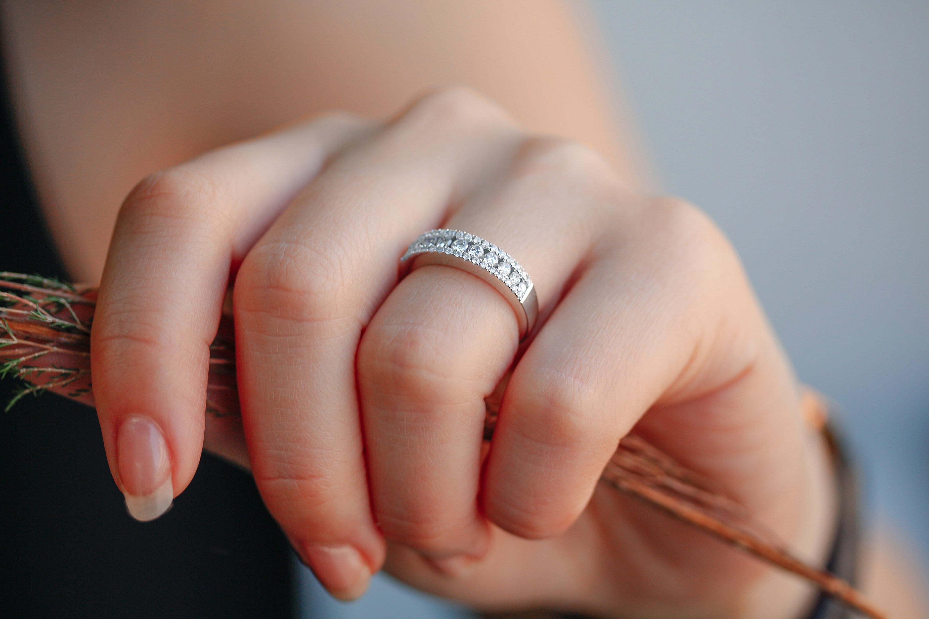 Round Pave Diamond Wedding Band in 14K White Gold