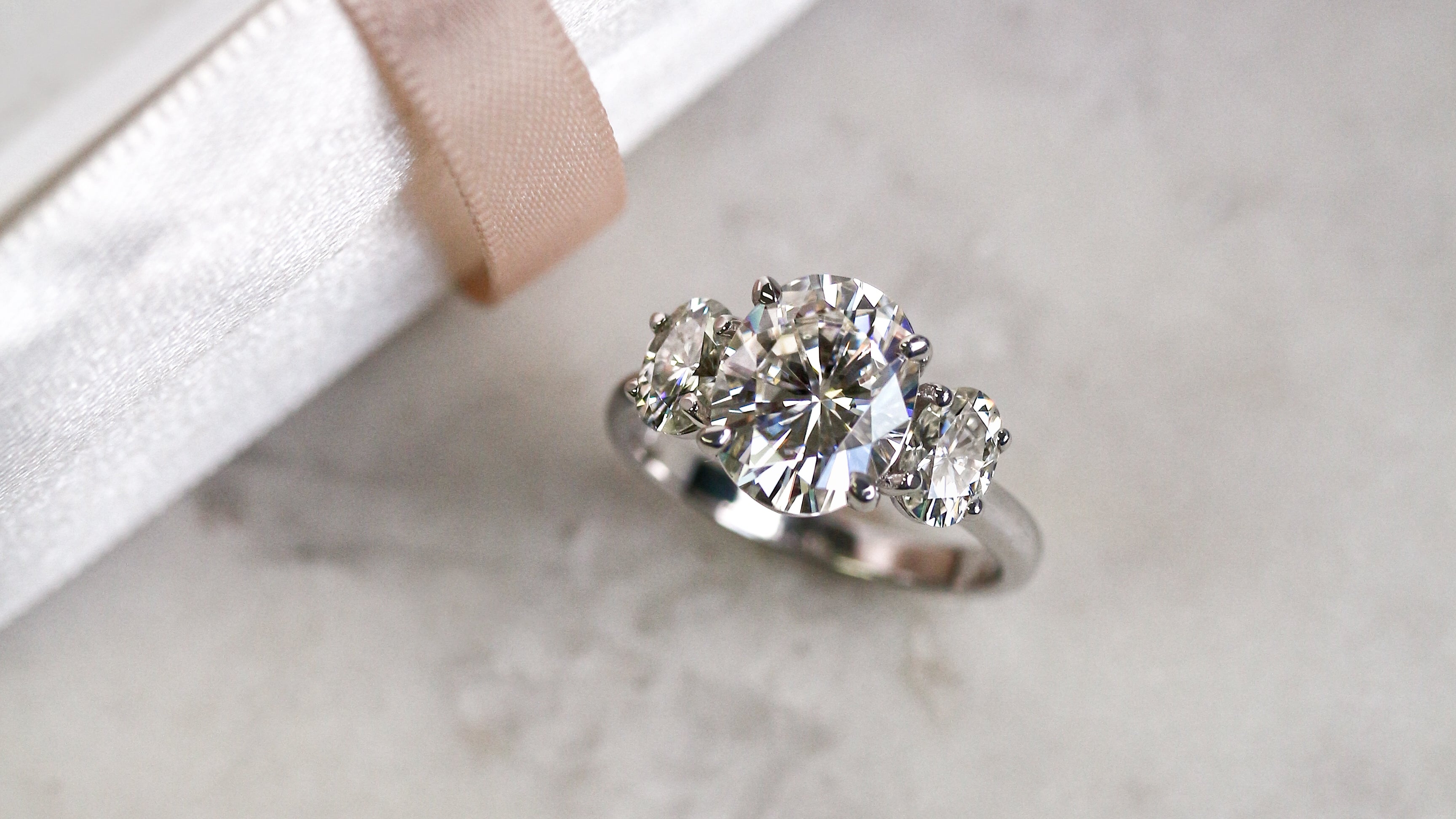 How to Buy Your Engagement Ring With A Realistic Budget