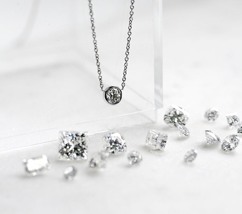 6 Floating Diamond Solitaire Necklace Ideas To Refresh Your Look