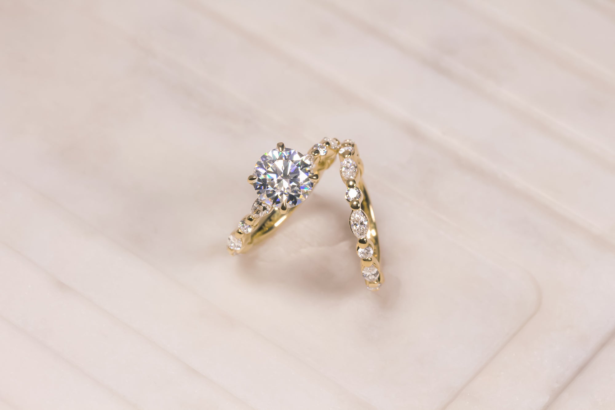 The Bubbles | Shared Bead Prongs