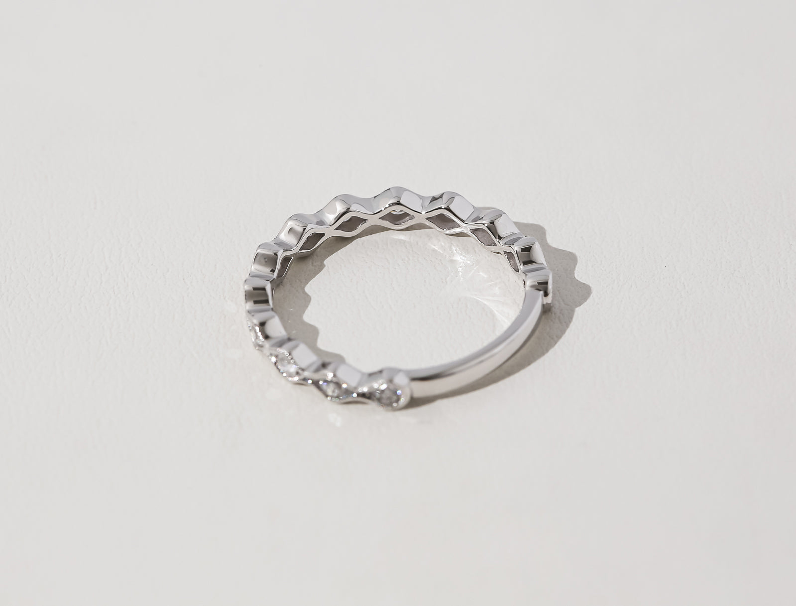 Kobelli Wavy Diamond Channel Milgrain Rim Ring in 14k White Gold