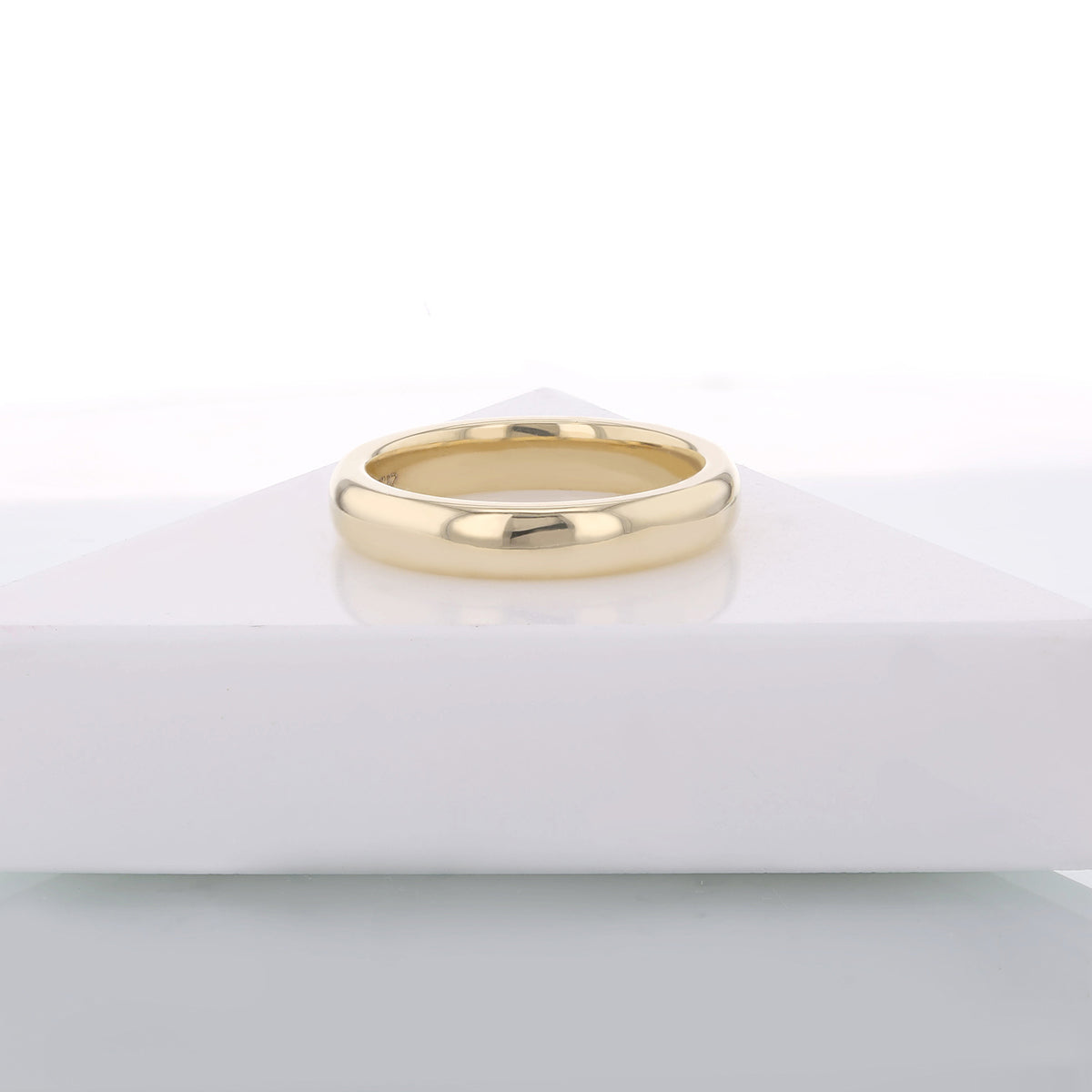 4 mm Plain Gold Sovanna Ring