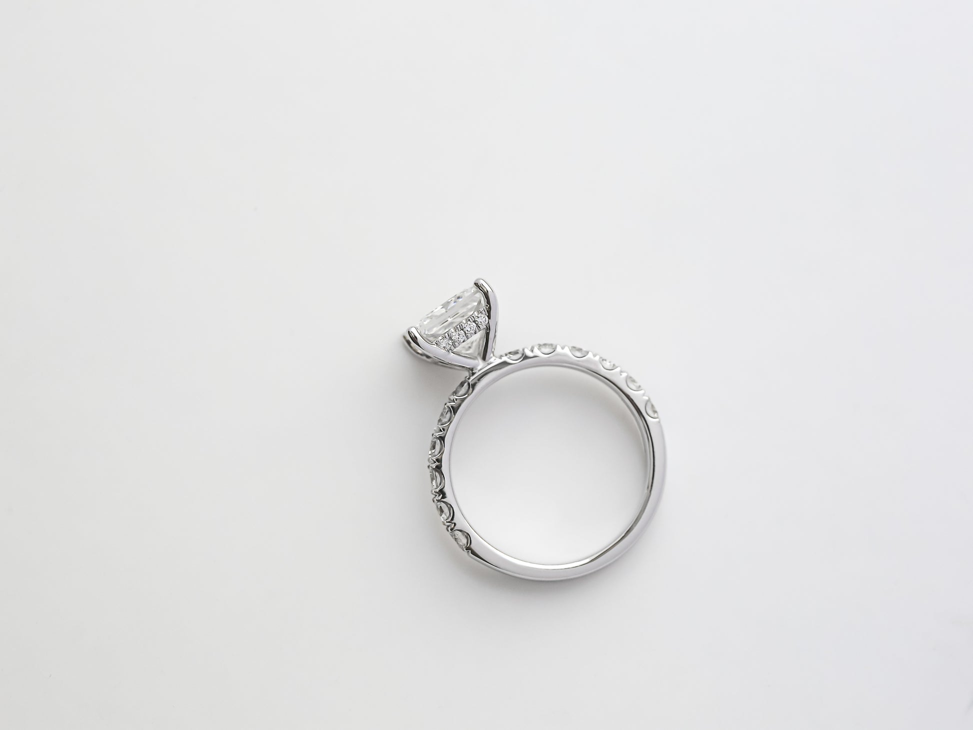 Lyon Ring