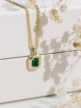 Emerald Marshmallow Bezel Necklace