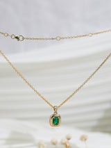 Emerald Marshmallow Bezel Necklace