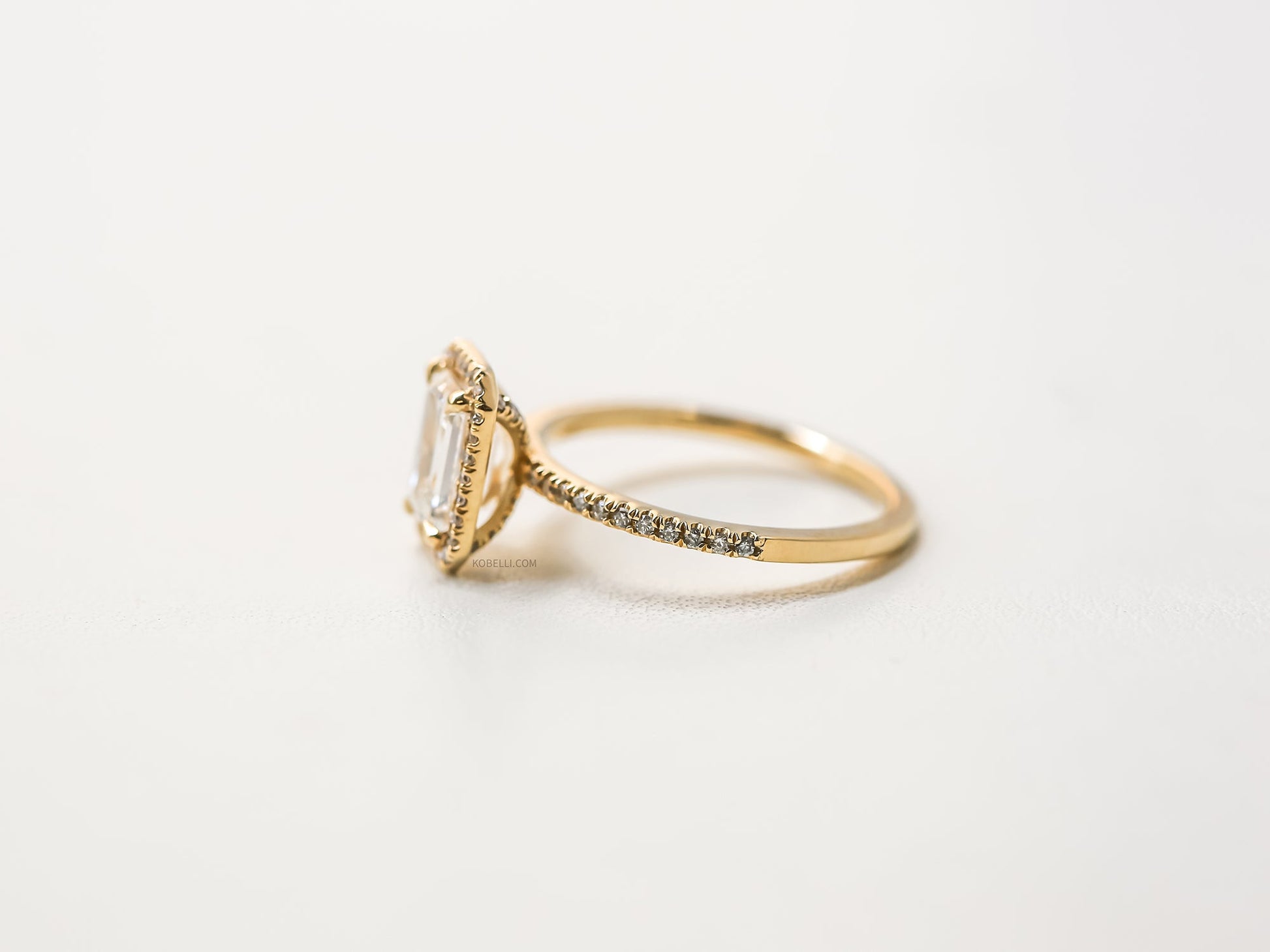 Kobelli Emerald Diamond Engagement Ring