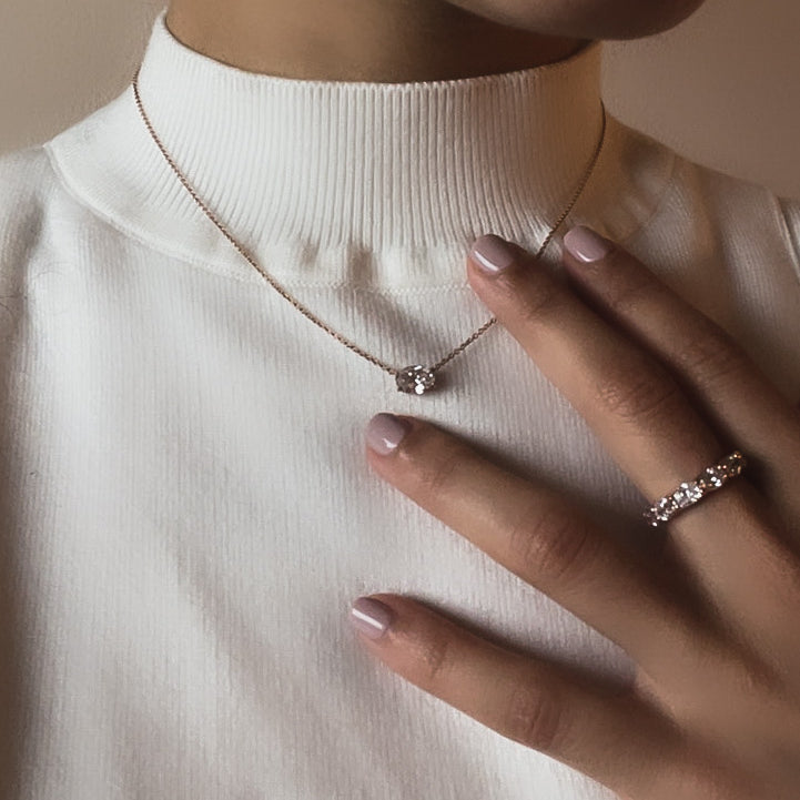 Example on high color blouse