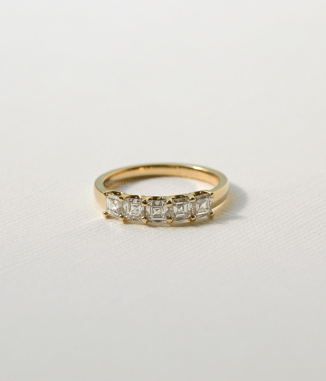 Kobelli Asscher Diamond Band