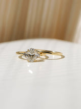 Kobelli oval diamantsideklynge etiske og bærekraftige gifteringer