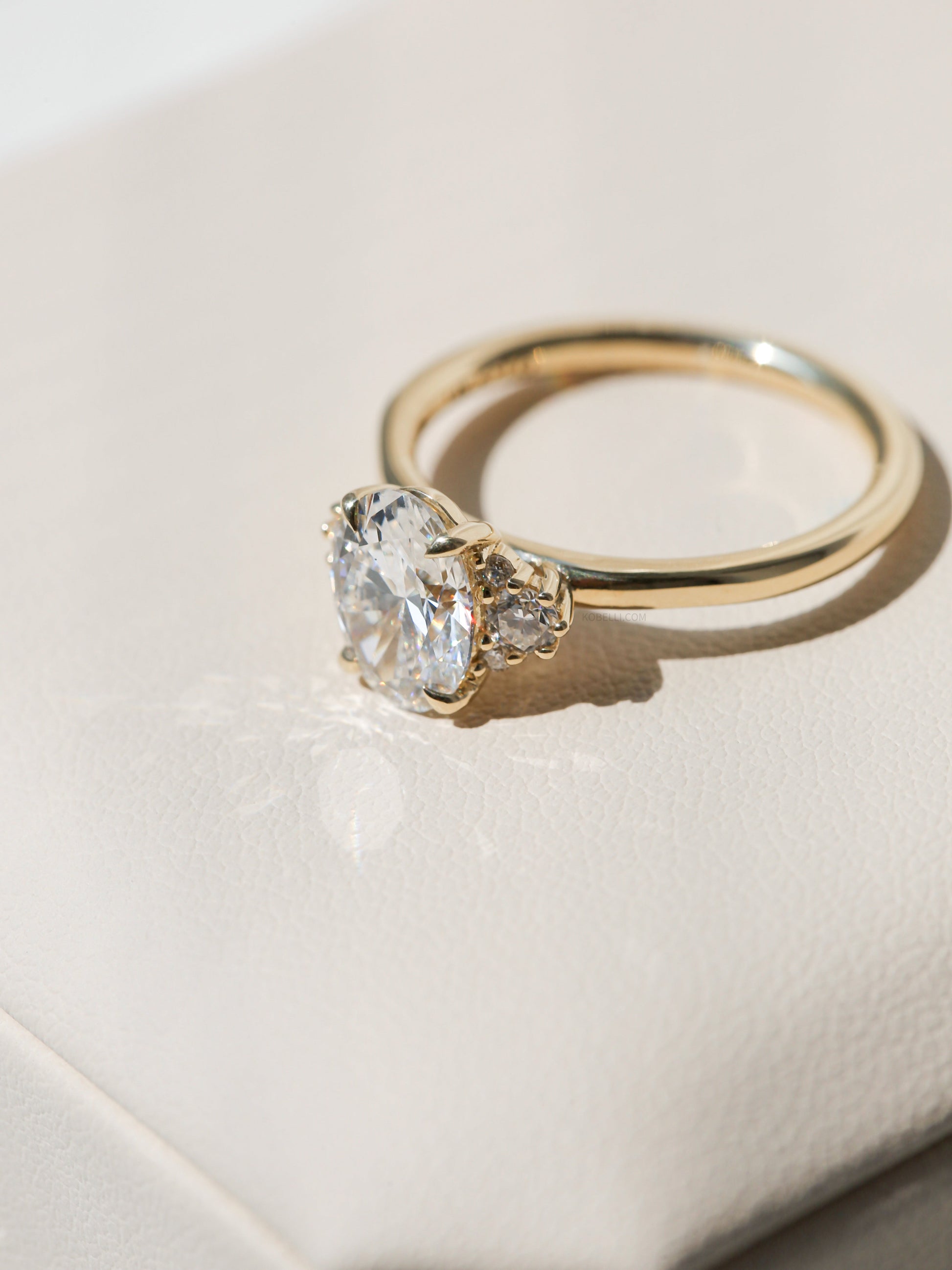 Kobelli Oval Diamond Side Cluster Ethical & Sustainable Ring