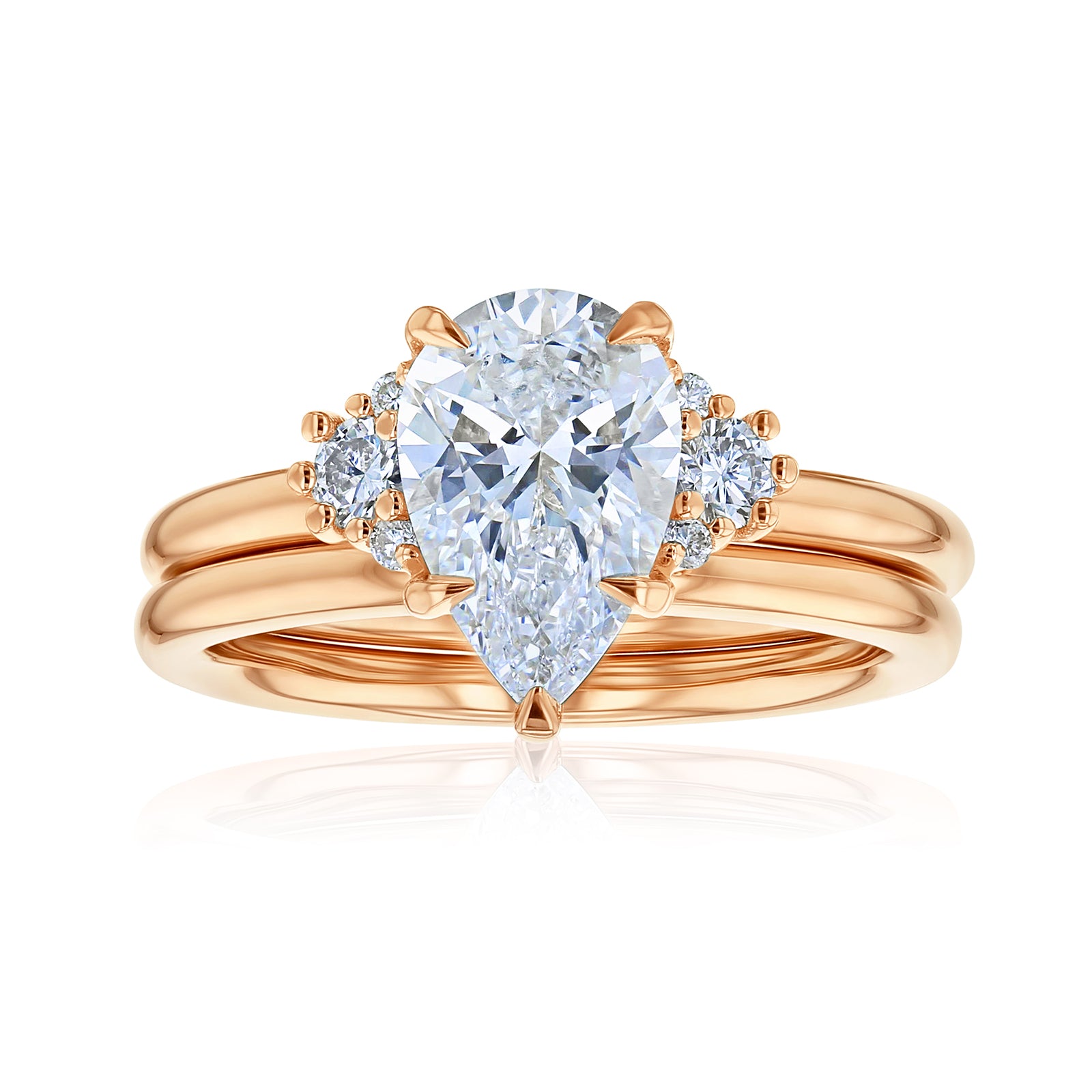 2.2 Carat Lab Grown Diamond Pear Dulce Bridal Set in Rose Gold