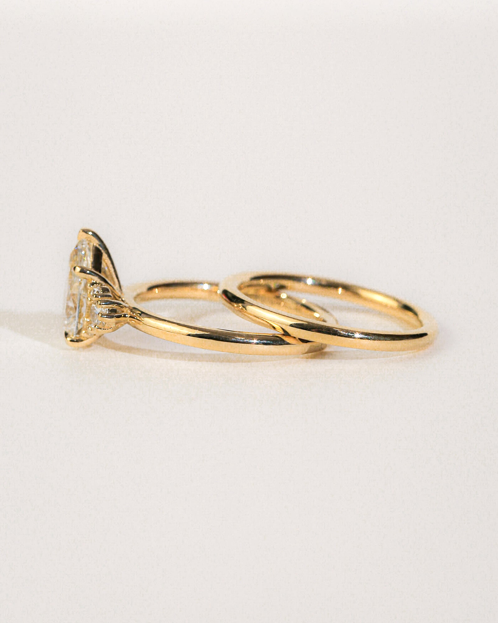 plain gold bands