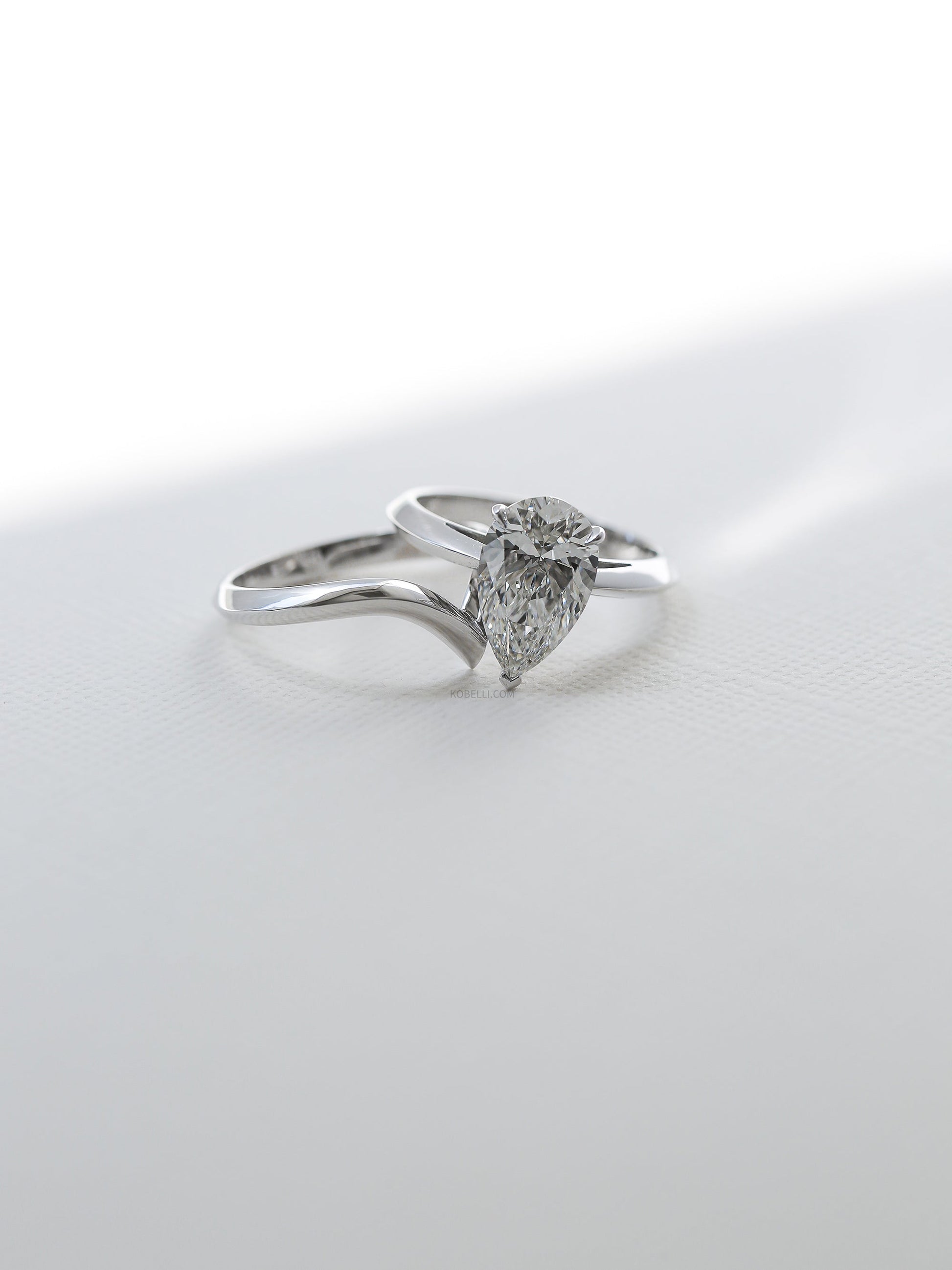 Kobelli Grown Large Pear Diamond Bridal Set