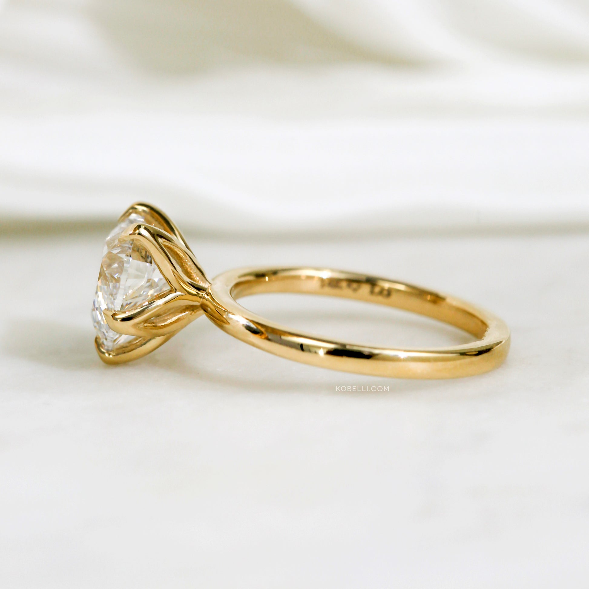 3 Carat Lab Grown Diamond Solitaire Plain Comfort Band Clover Ring