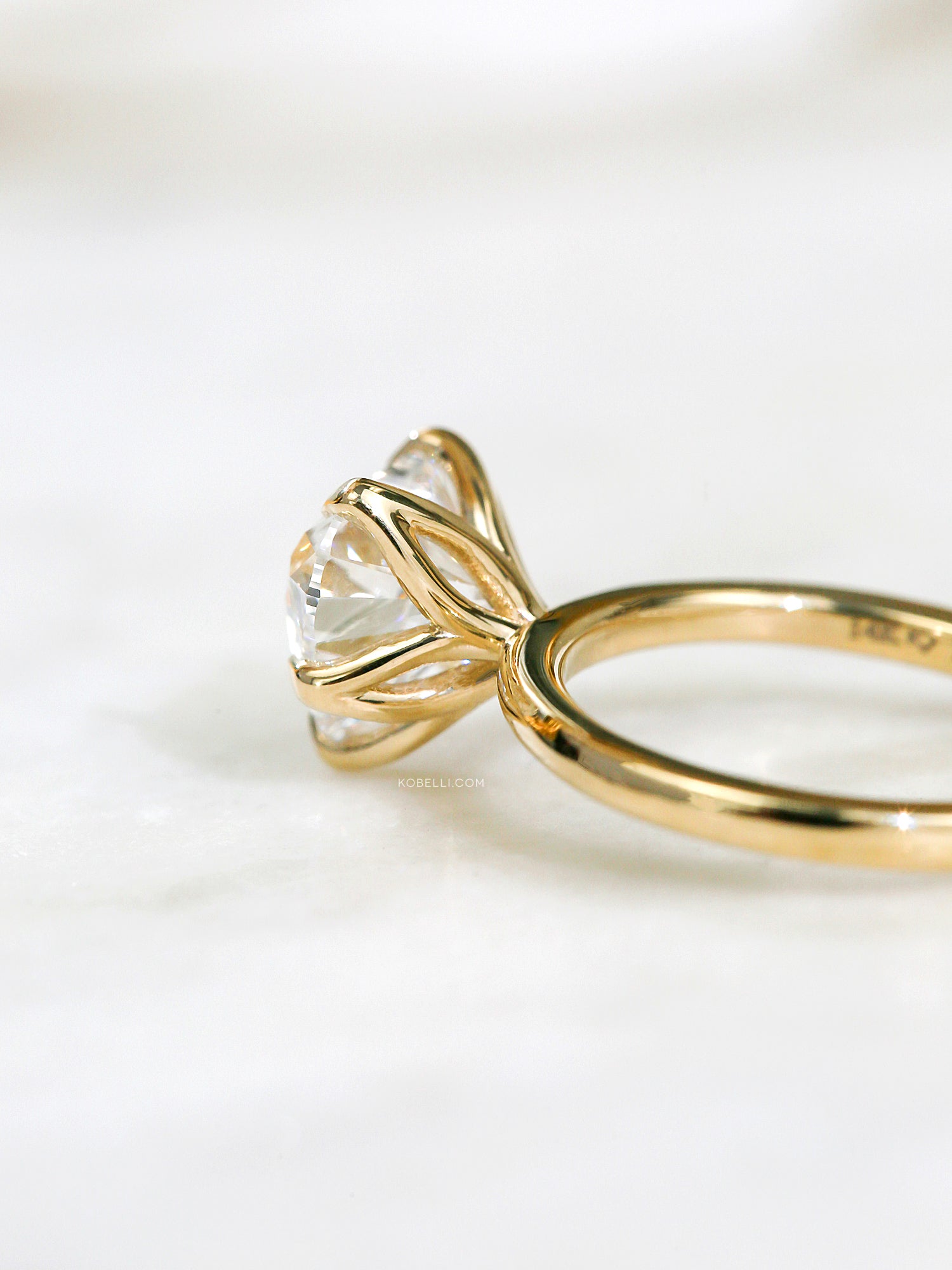 3 Carat Lab Grown Diamond Solitaire Plain Comfort Band Clover Ring