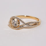 Yellow gold in natural lighting