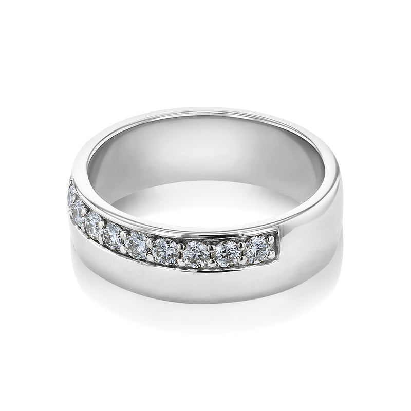 Nico Ring in white gold side angle