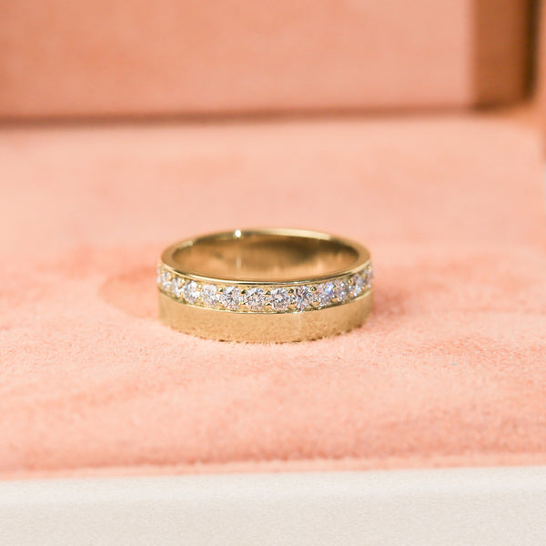 Nico Ring lifestyle image