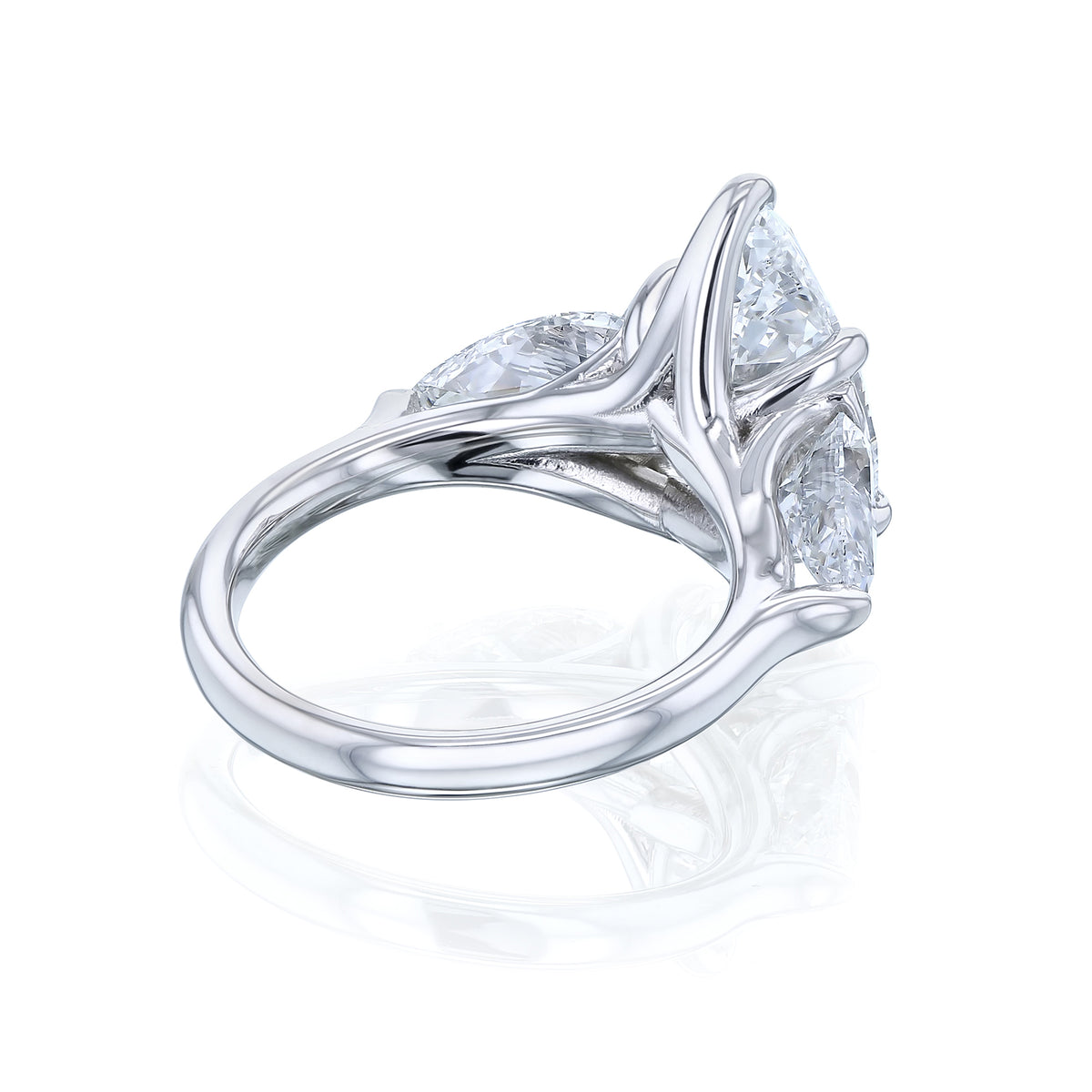 7.5 Carat Lab Grown Diamond Pear Elena Ring