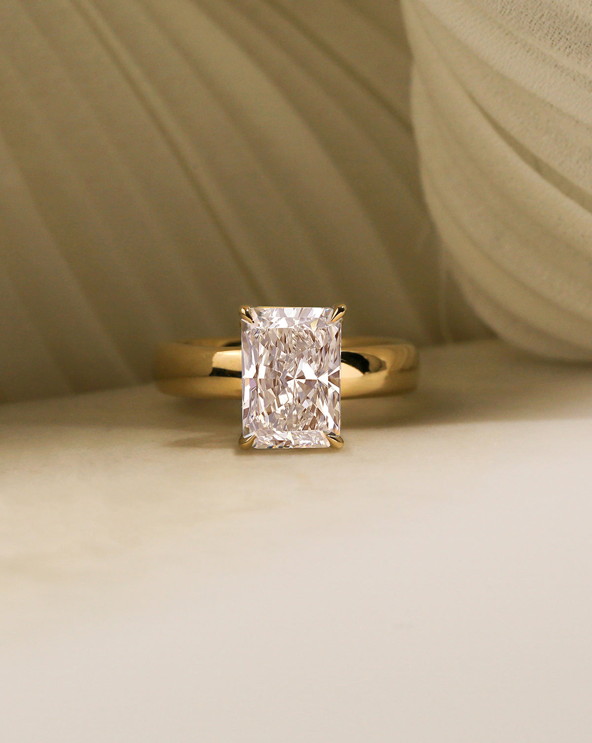 4 Carat Lab Grown Diamond Chunky Plain Band Solitaire Sovanna Ring