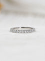 Classic style in 14k White Gold