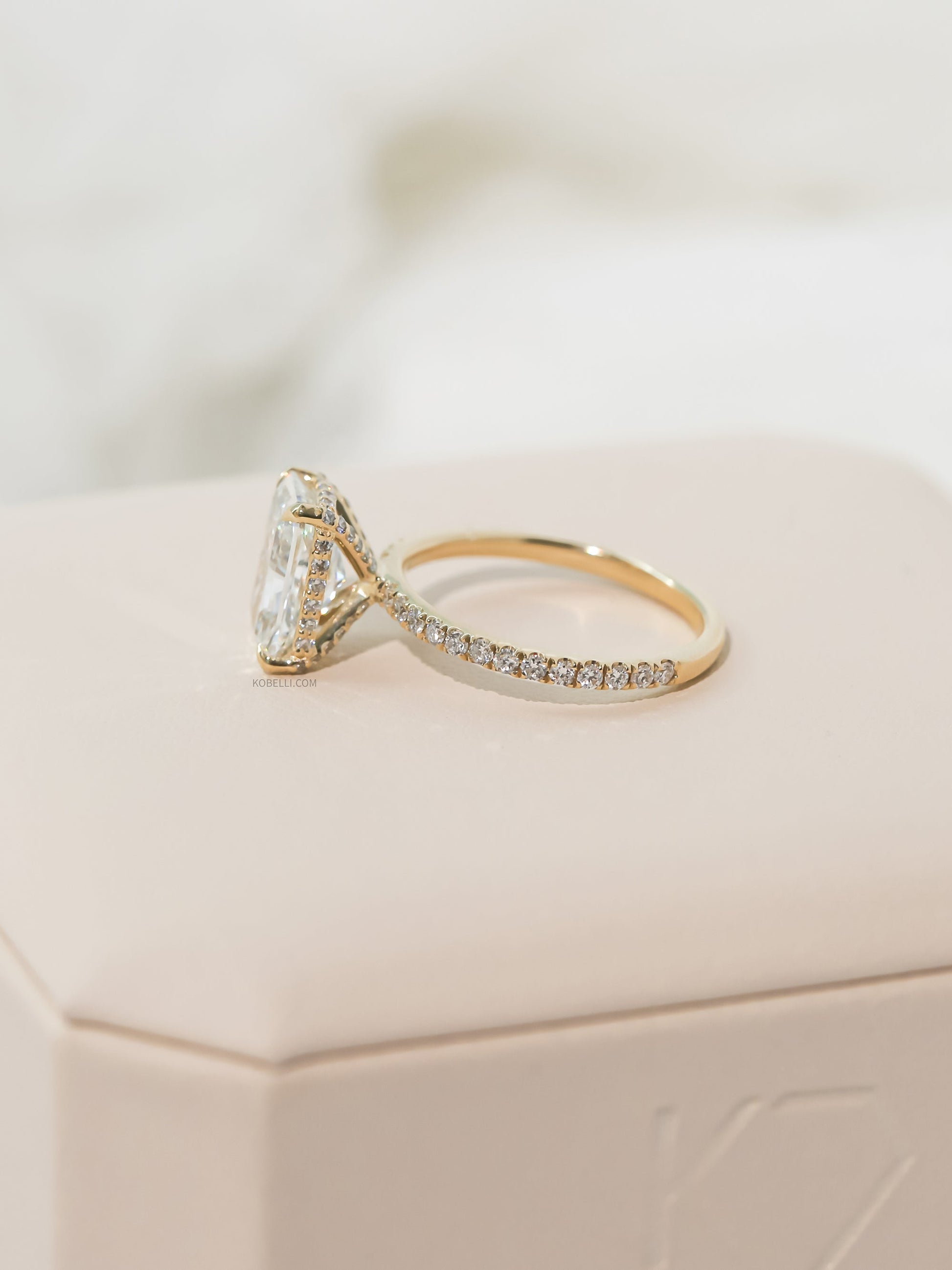 Kobelli Grown Diamond Ring