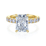 Radiant diamond center - Yellow gold option