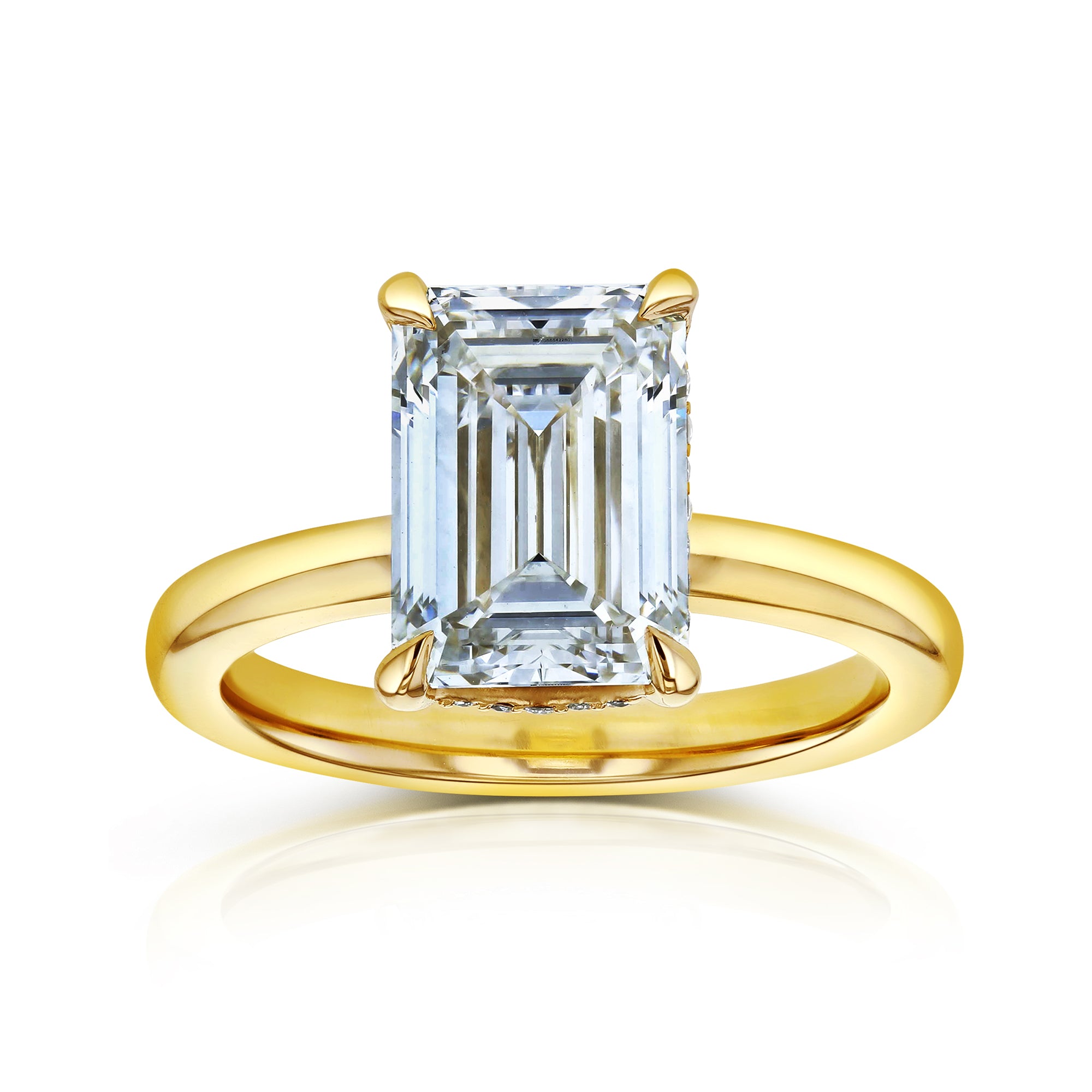4.1 Carat Lab Grown Diamond Drape Halo Jeju Ring in Yellow Gold
