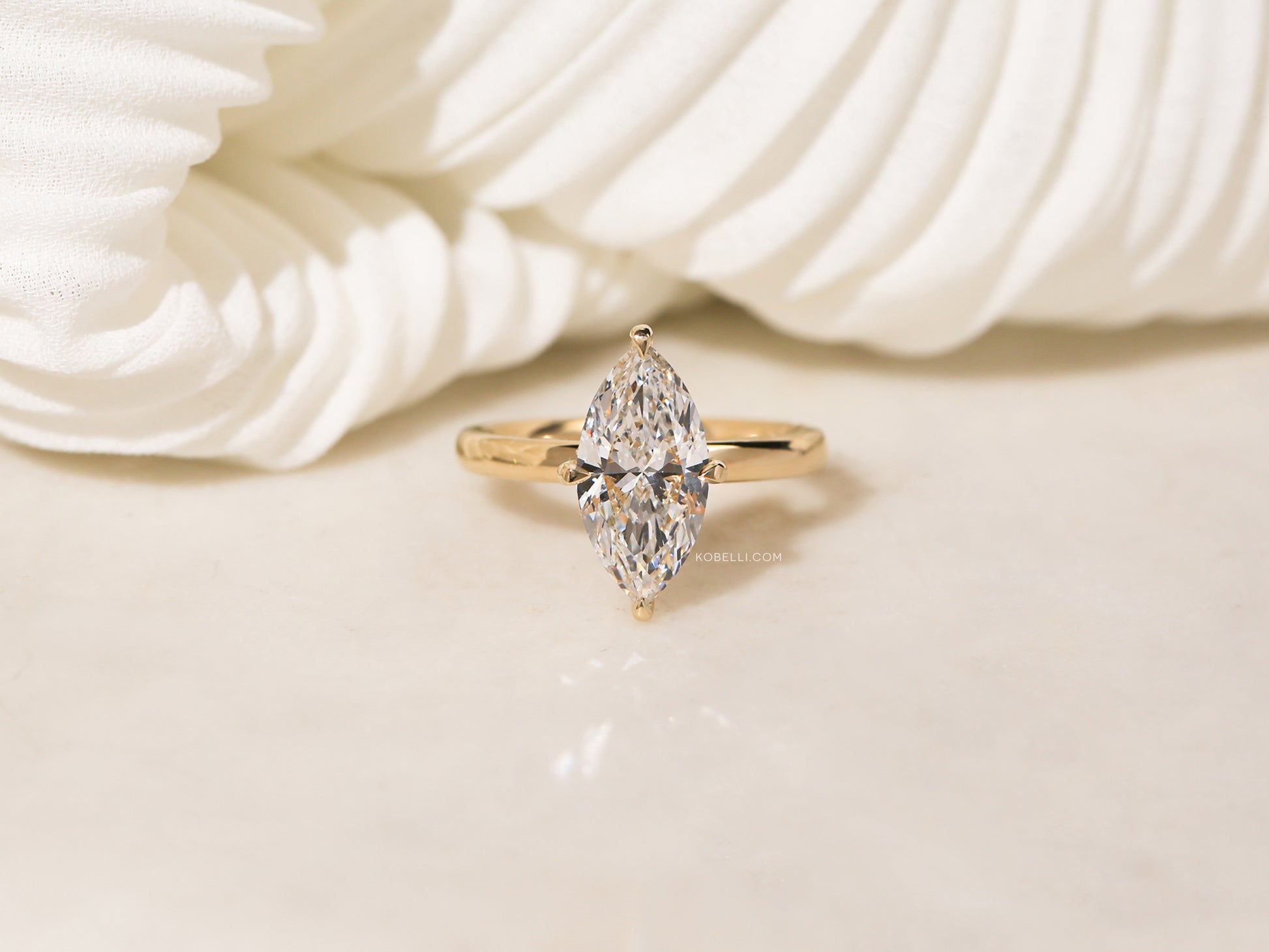 Compass prong setting