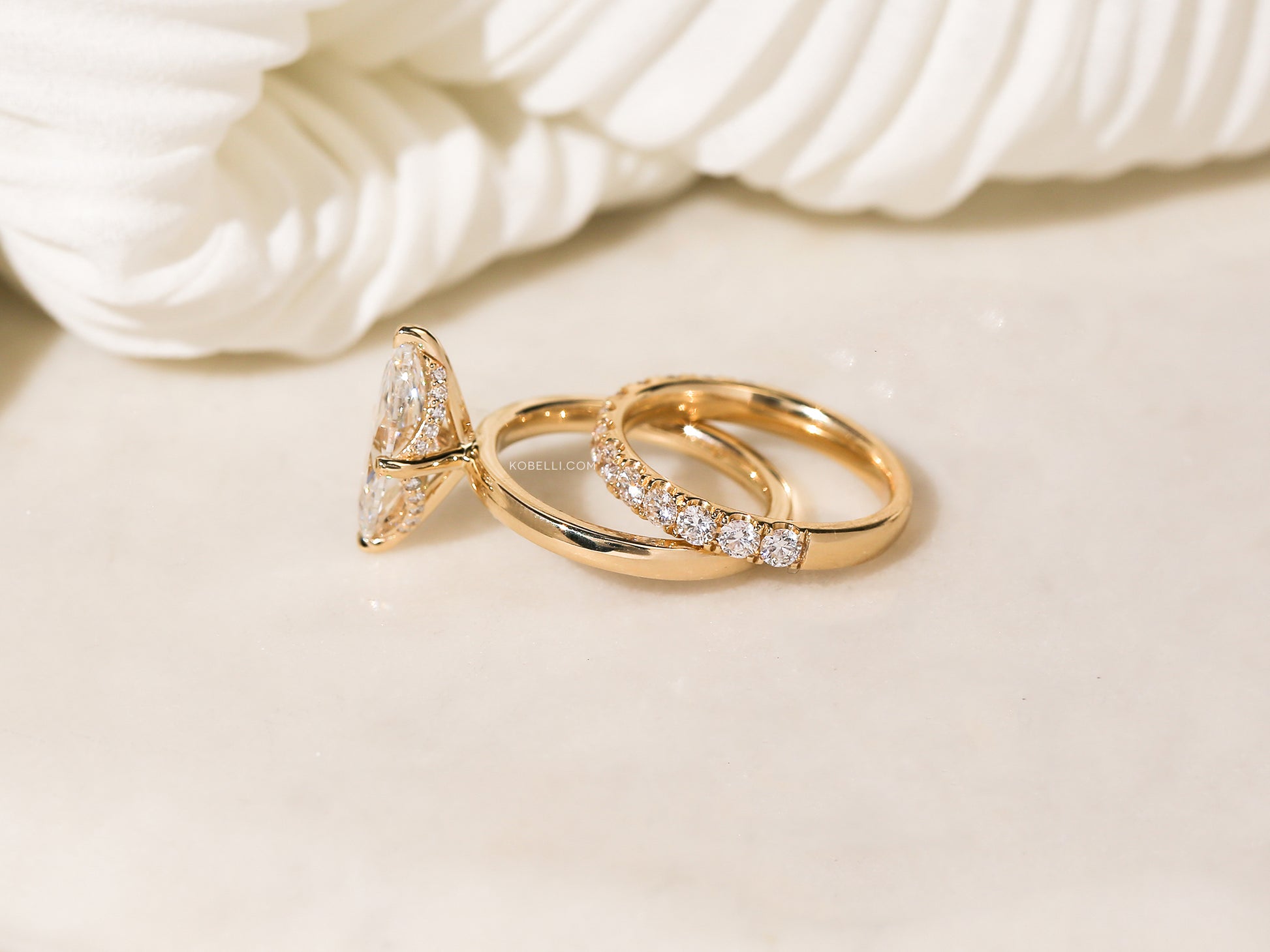 Side view of the Quinn Ring with the Florence Wedding Band Ring