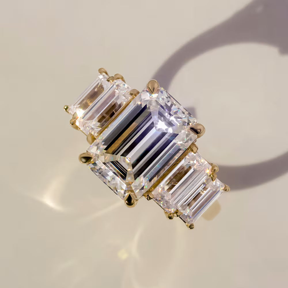 Moissanite