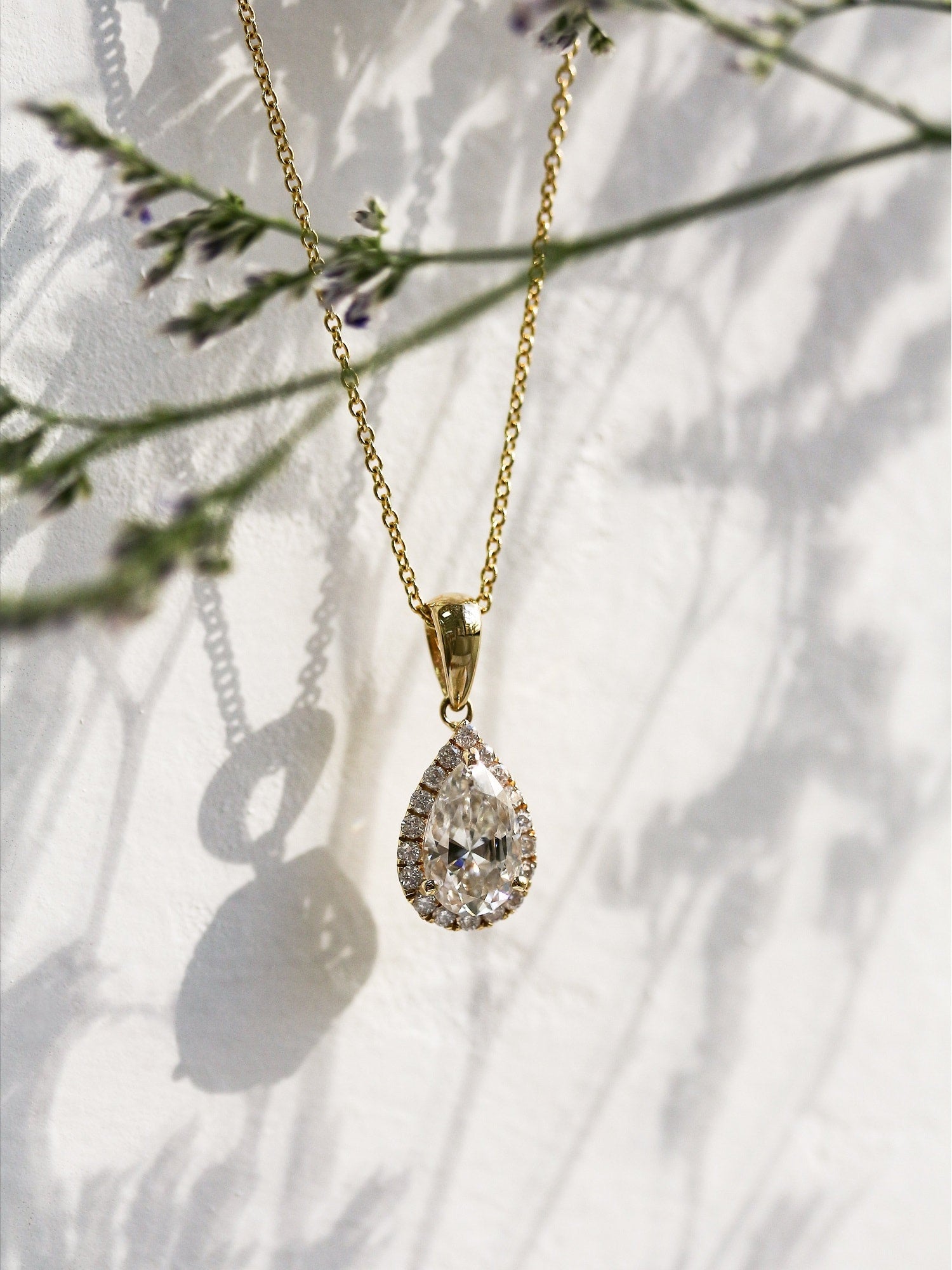 Moissanite Halo Pear Kaori Necklace