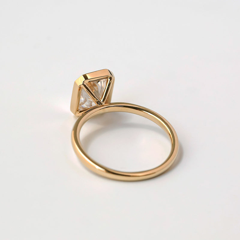 Kobelli 2.5ct Radiant Diamond Bezel Solitaire Engagement Ring