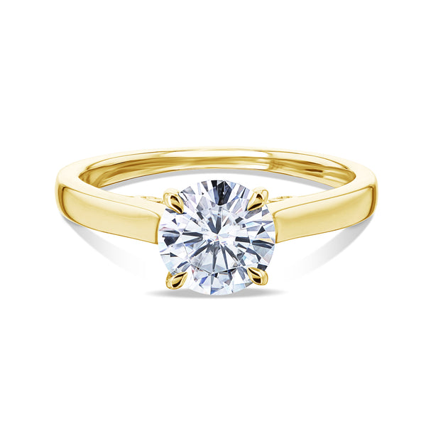 Solitaire Engagement Ring in Yellow Gold