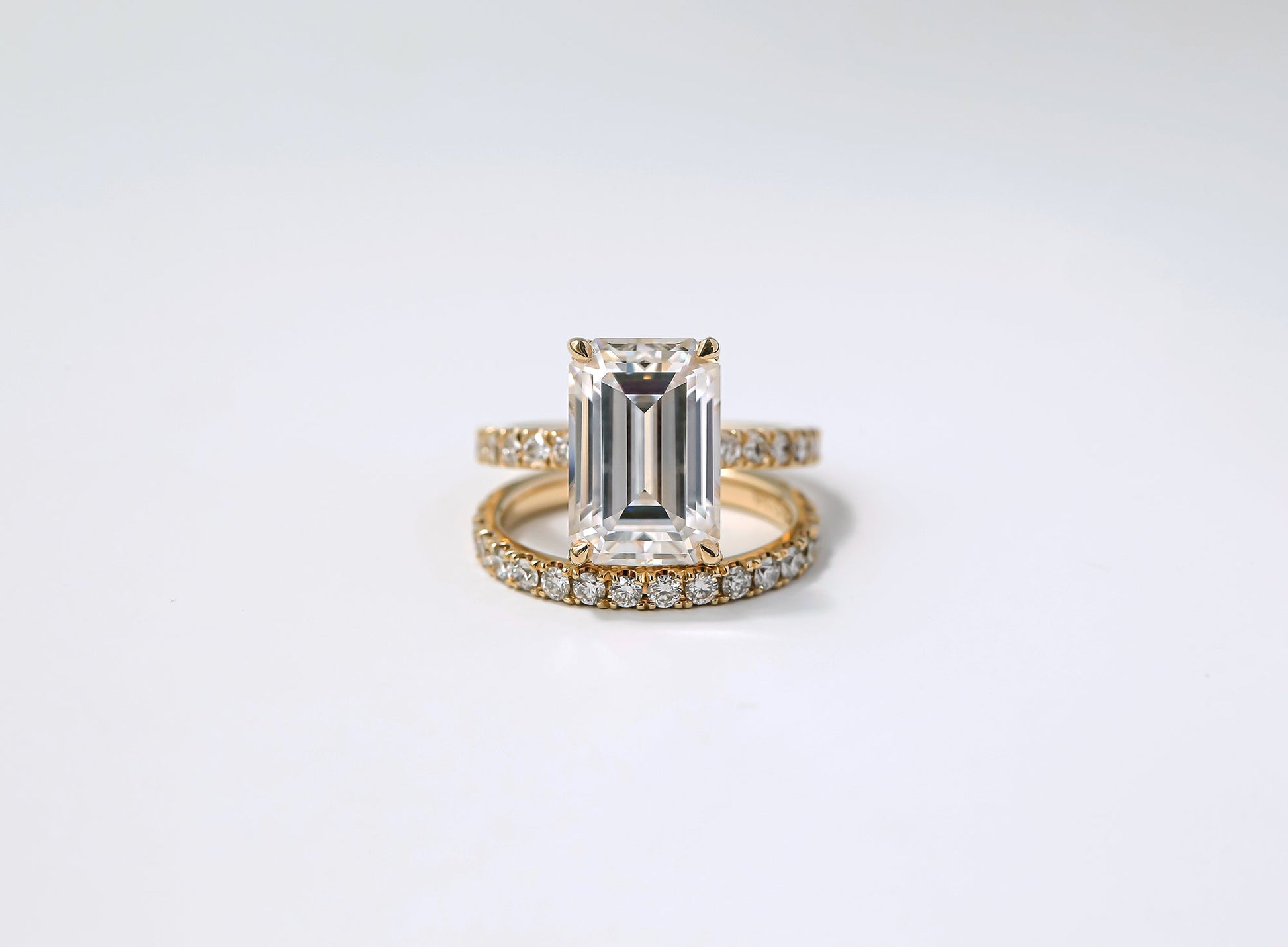Kobelli Large Emerald Diamond Halo Ethical & Sustainable Engagement Ring