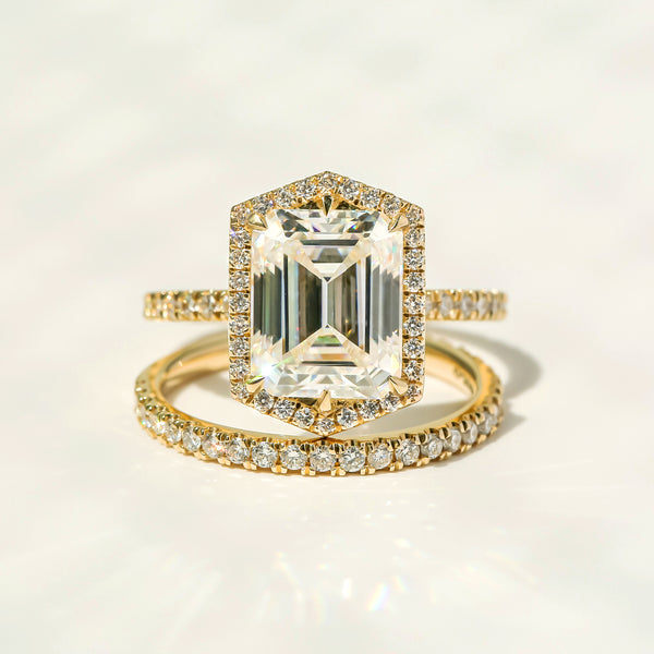 Edda - XL - Hexagon Halo Emerald Bridal Rings Set