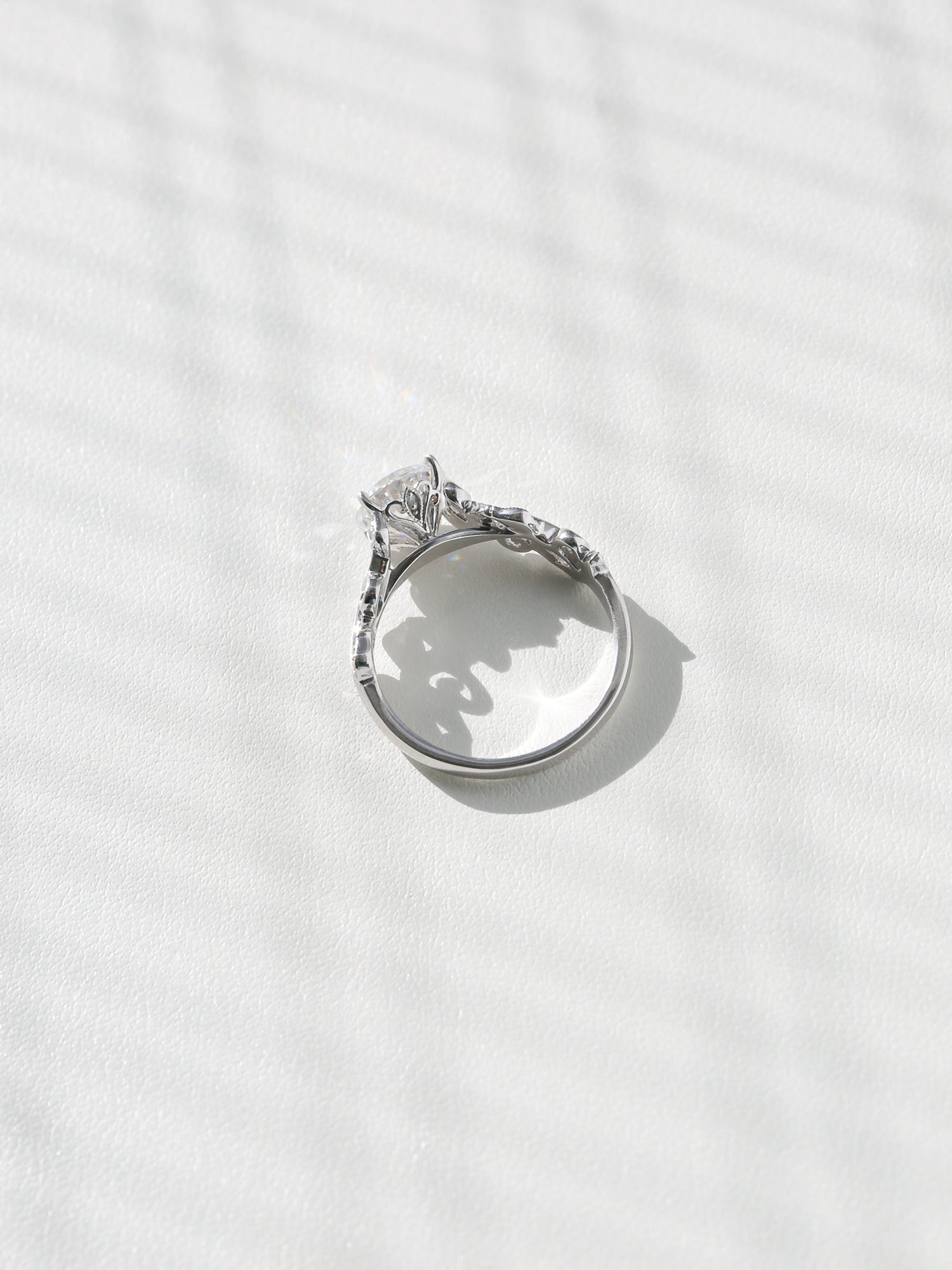 Kobelli Leafy Floral Diamond Ring