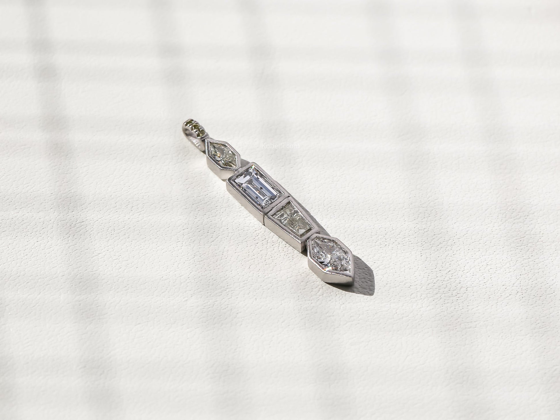 Kobelli Custom Tailored Diamond Pendant