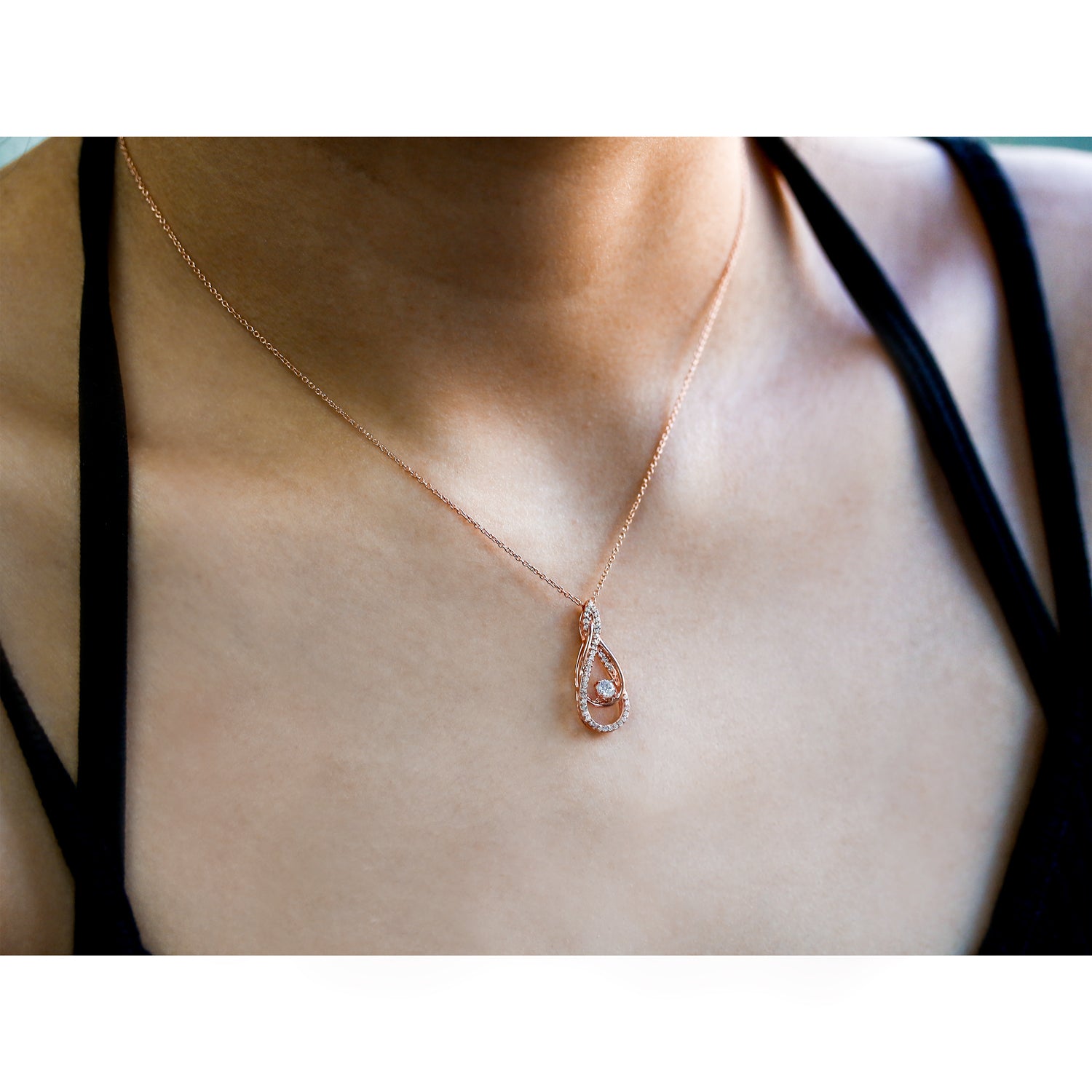 Kobelli Diamond Looping Pendant and Chain 1/4ct TDW in 10k Gold