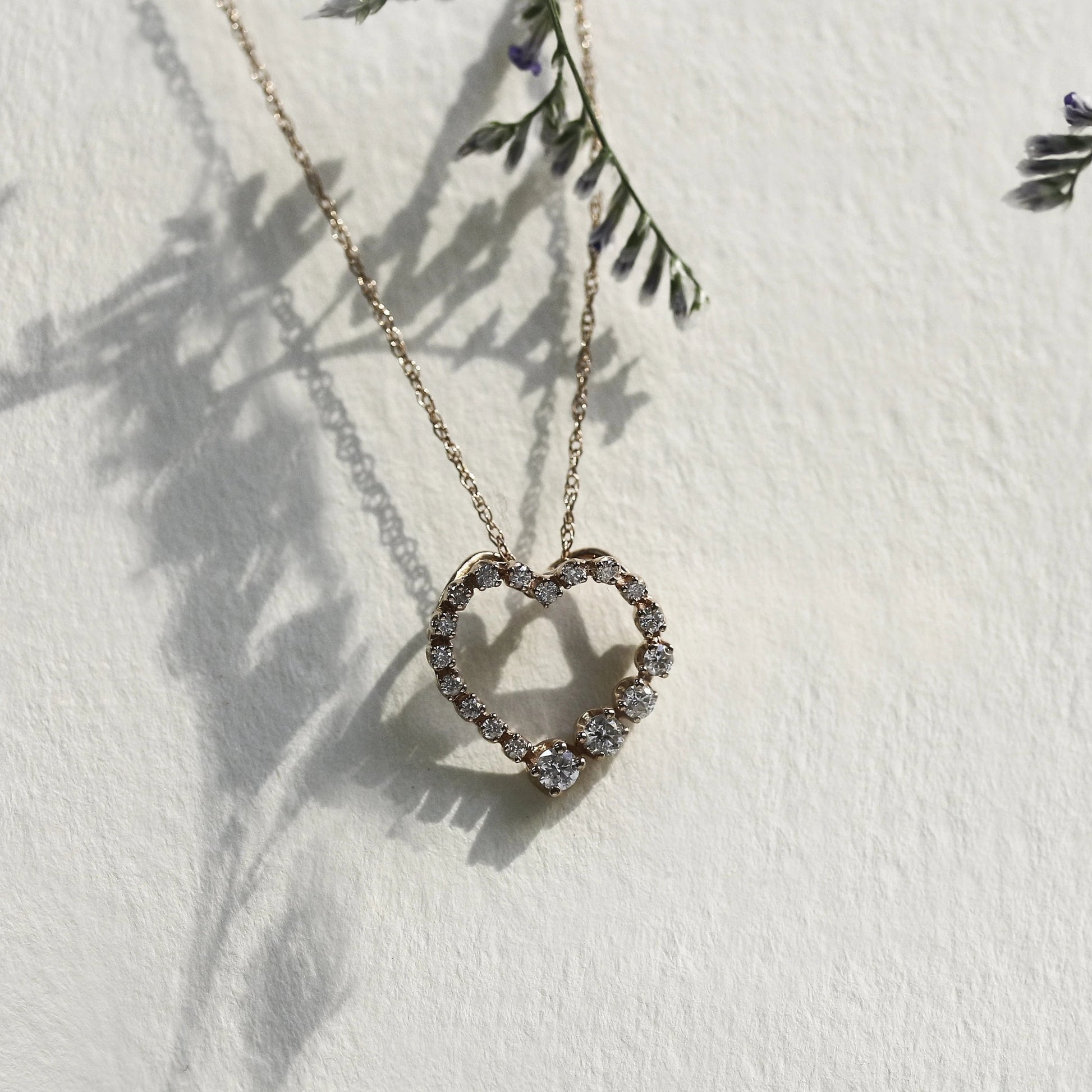0.25 Carat Natural Diamond Graduating Heart Necklace