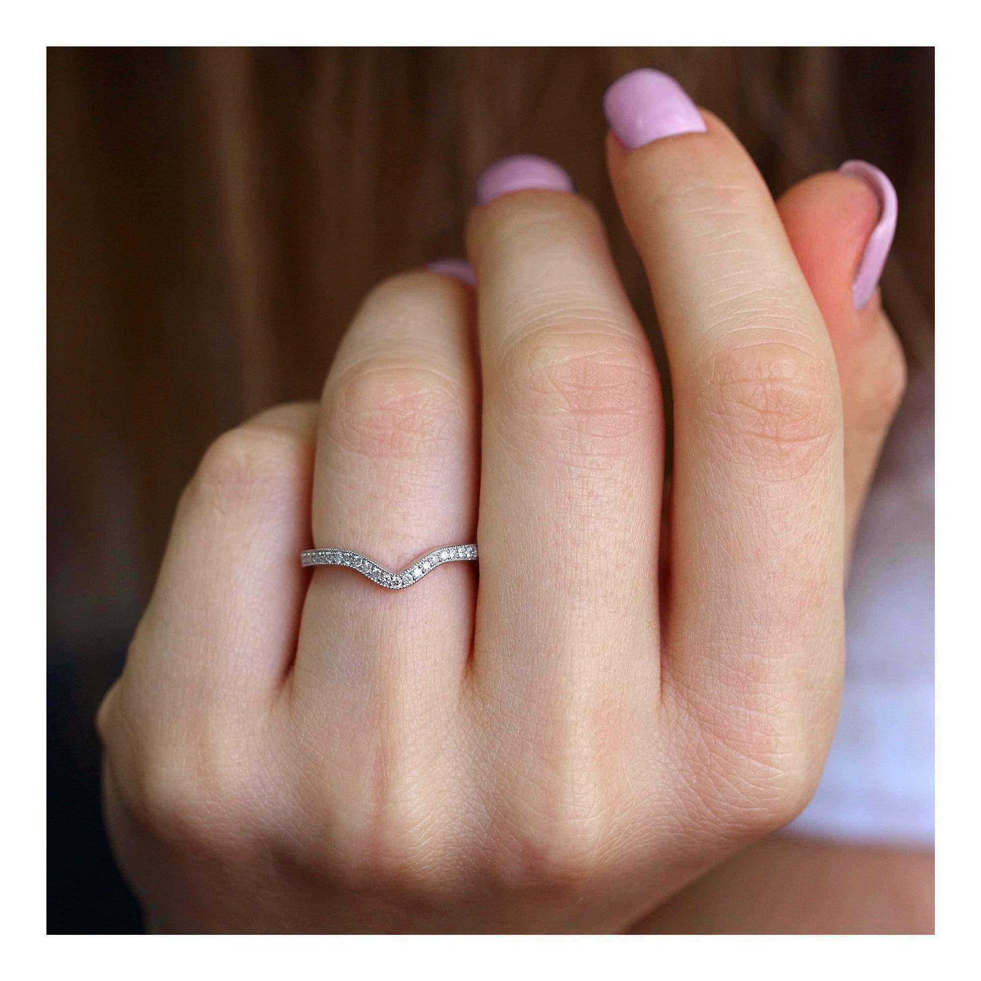Kobelli Notched Curve Vintage Diamond Wedding Band 14k White Gold