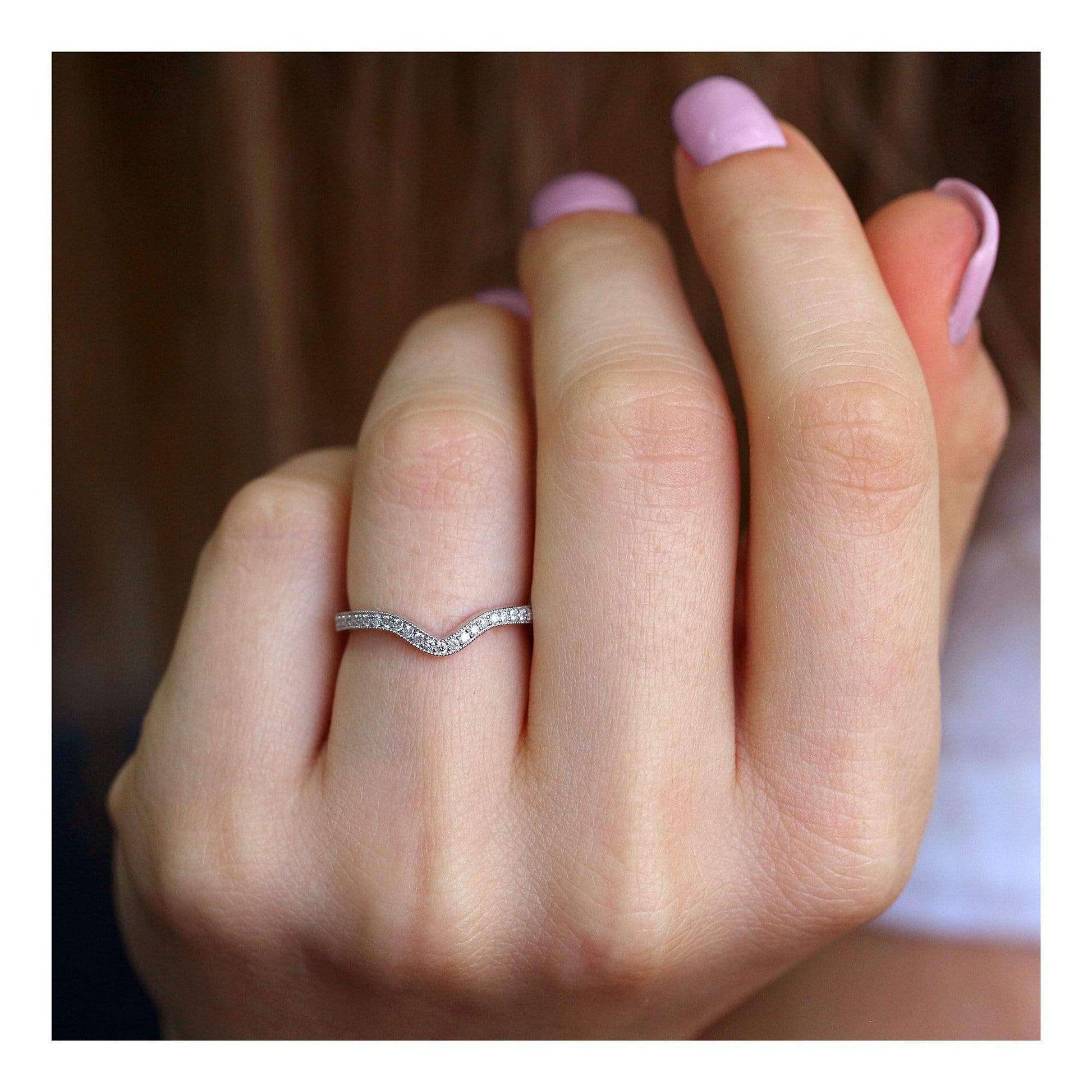 Kobelli Notched Curve Vintage Diamond Wedding Band 14k White Gold