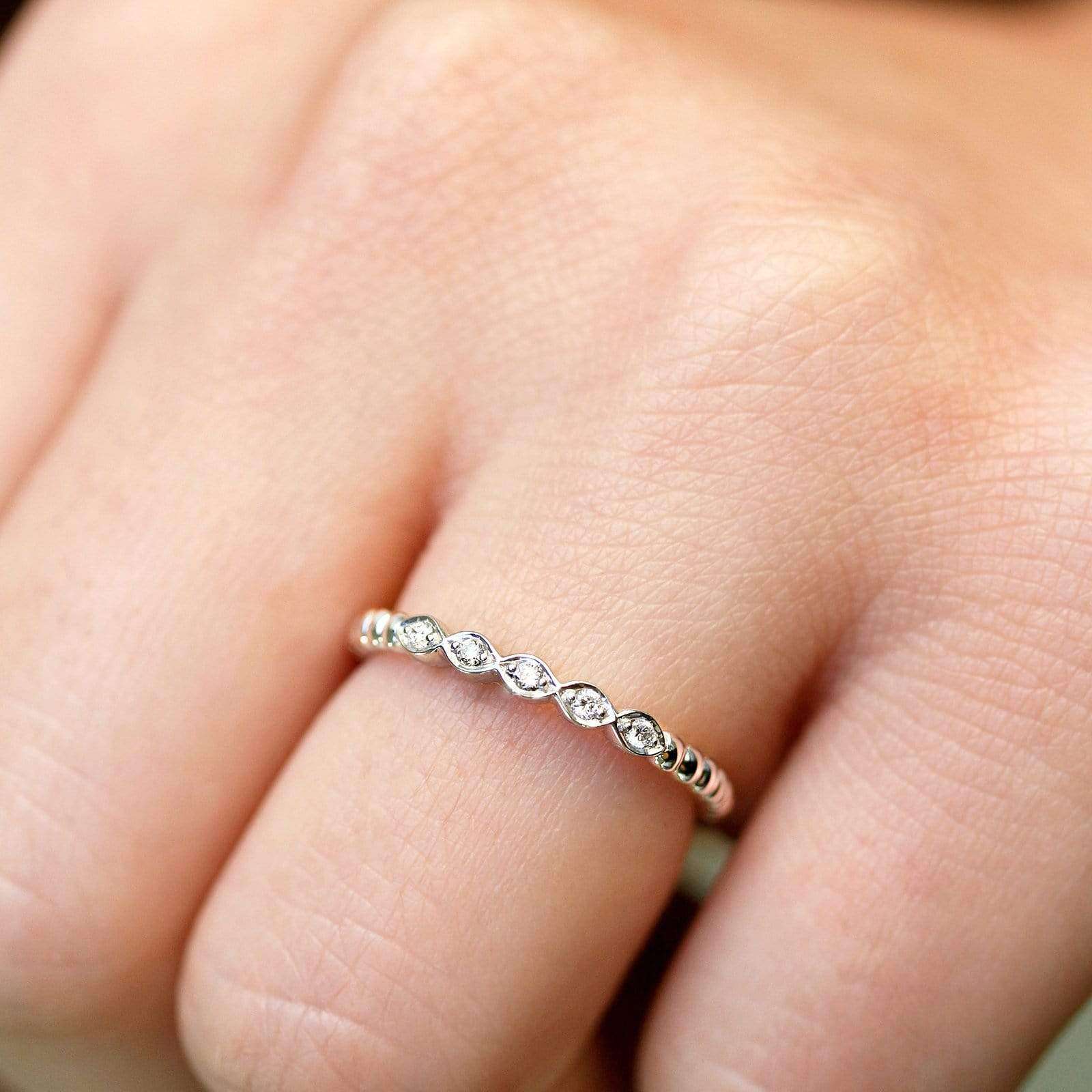 Kobelli Ribbed Navette Pattern Diamond Accent Band 10k White Gold