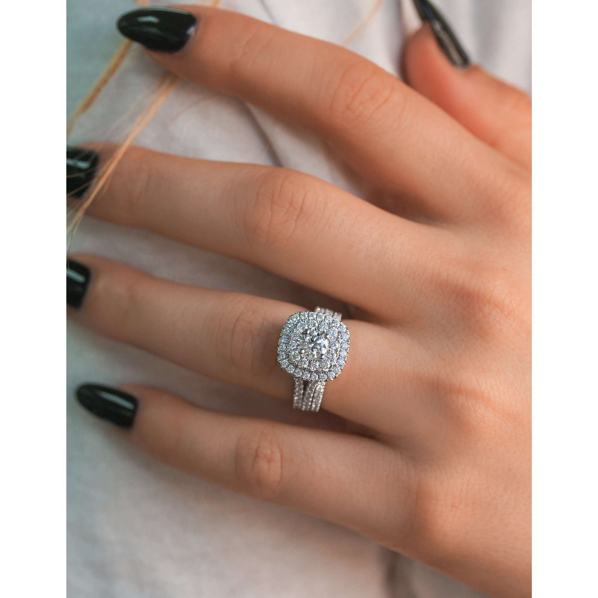 Kobelli Bridal